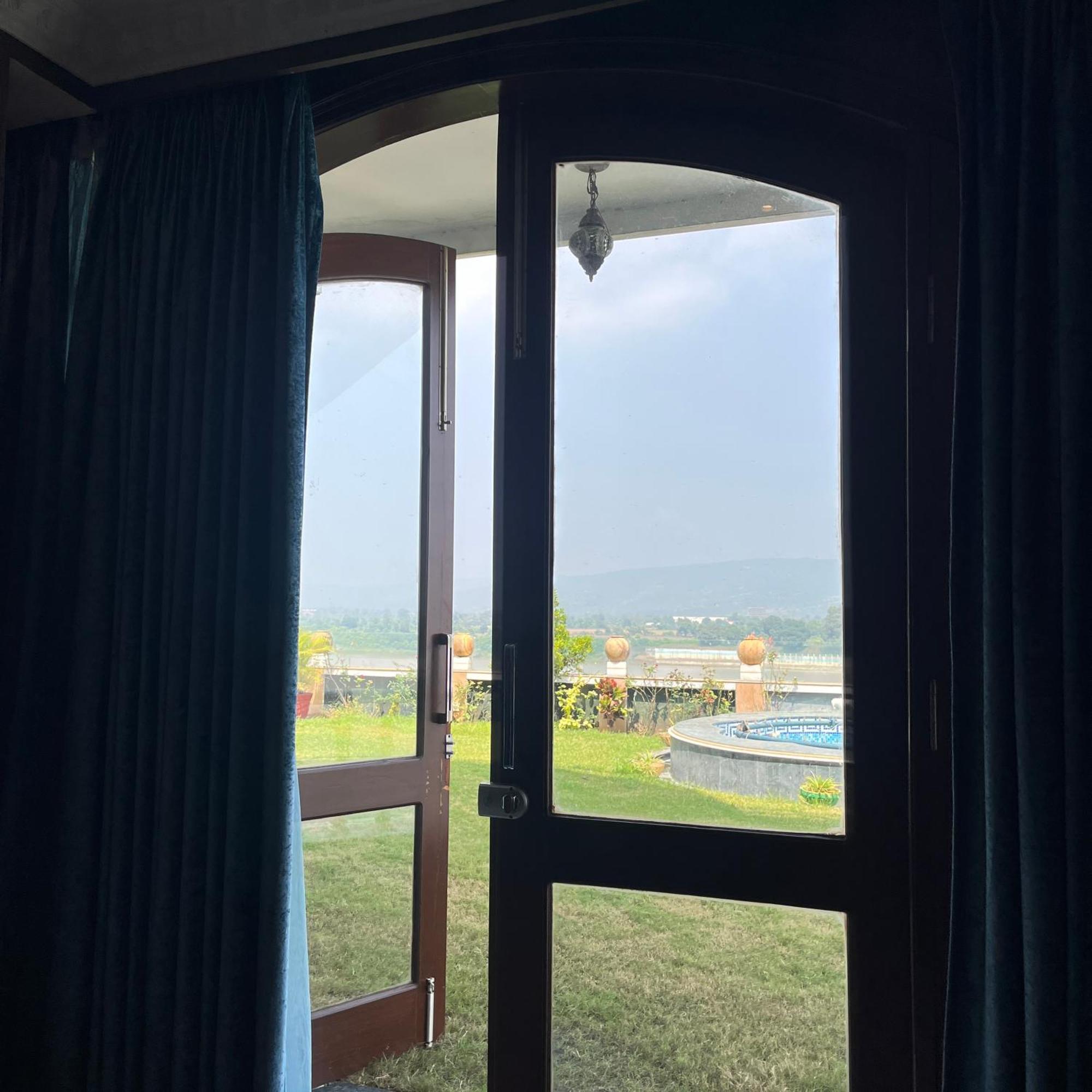 Treehouse Narmade A Riverfront Resort & Spa Narmadapuram Hoshangabad Luaran gambar